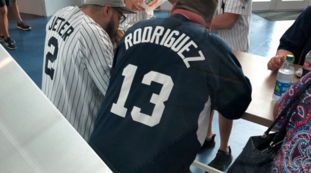 Picture of: Names on back of Yankees jerseys: Rays roast NY fans on Twitter