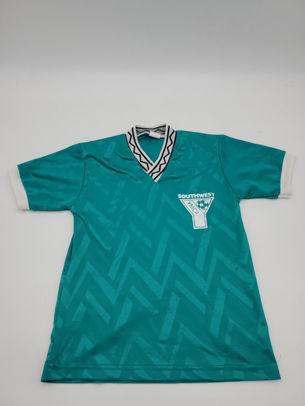 Picture of: Vintage YMCA Youth XL Soccer Made In USA Green Jersey.